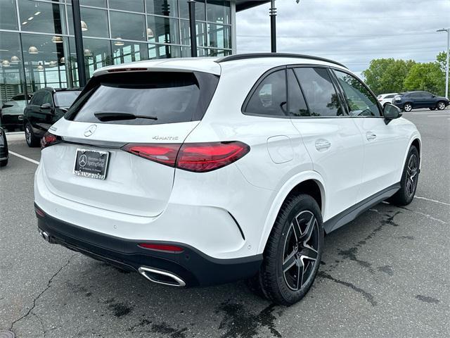 new 2025 Mercedes-Benz GLC 300 car, priced at $58,450