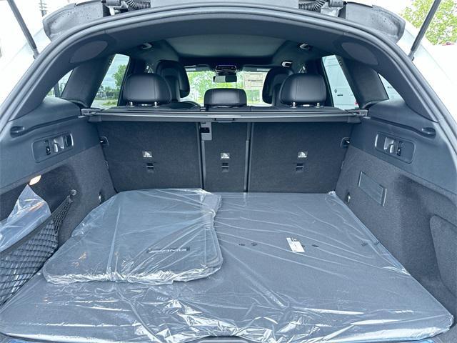new 2025 Mercedes-Benz GLC 300 car, priced at $58,450
