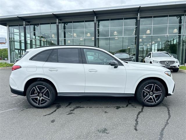 new 2025 Mercedes-Benz GLC 300 car, priced at $58,450