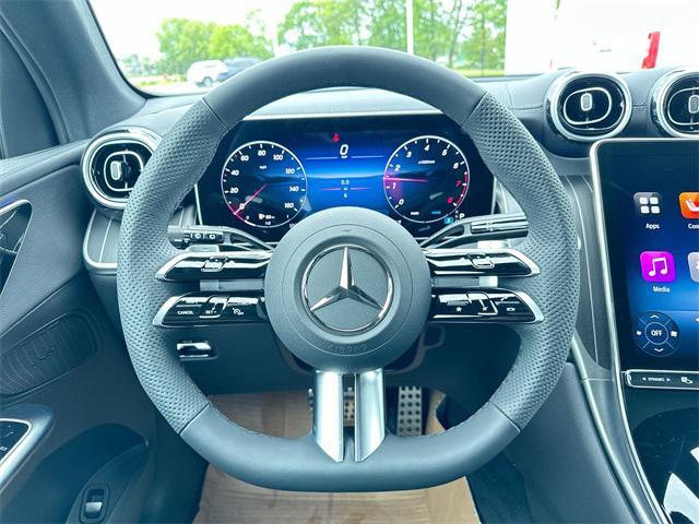 new 2025 Mercedes-Benz GLC 300 car, priced at $58,450
