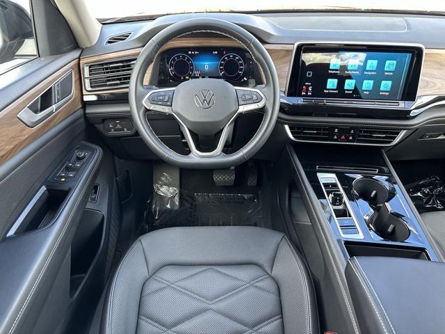 used 2025 Volkswagen Atlas car, priced at $33,790