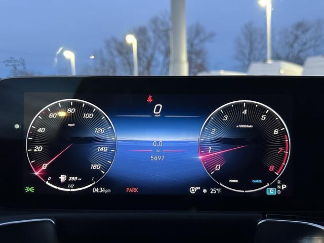 used 2025 Mercedes-Benz GLB 250 car, priced at $40,998