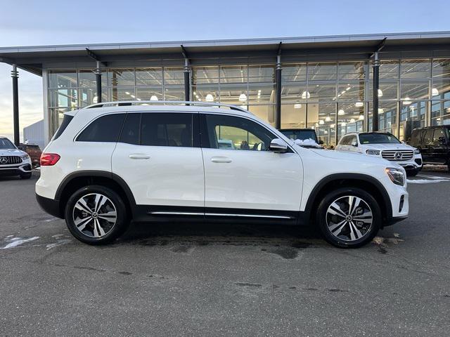 used 2025 Mercedes-Benz GLB 250 car, priced at $40,998
