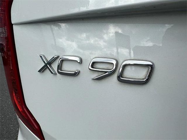 used 2021 Volvo XC90 car, priced at $36,497