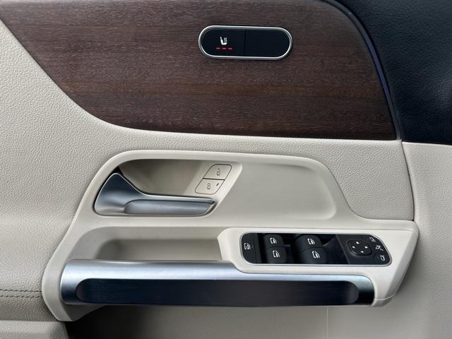 used 2022 Mercedes-Benz GLB 250 car, priced at $27,966