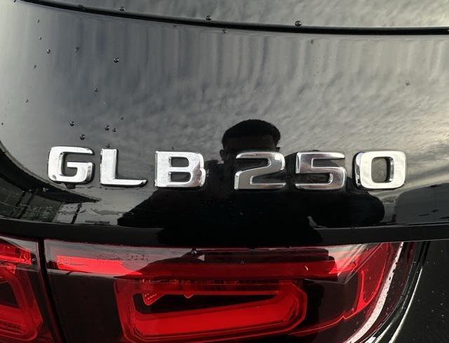 used 2022 Mercedes-Benz GLB 250 car, priced at $27,966