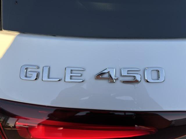new 2026 Mercedes-Benz GLE 450 car, priced at $80,310