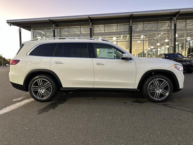 new 2026 Mercedes-Benz GLS 450 car, priced at $92,930