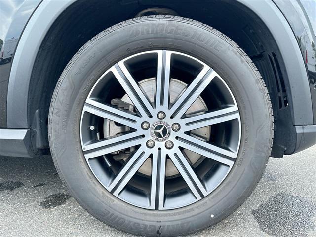 used 2025 Mercedes-Benz GLE 450e car, priced at $69,998
