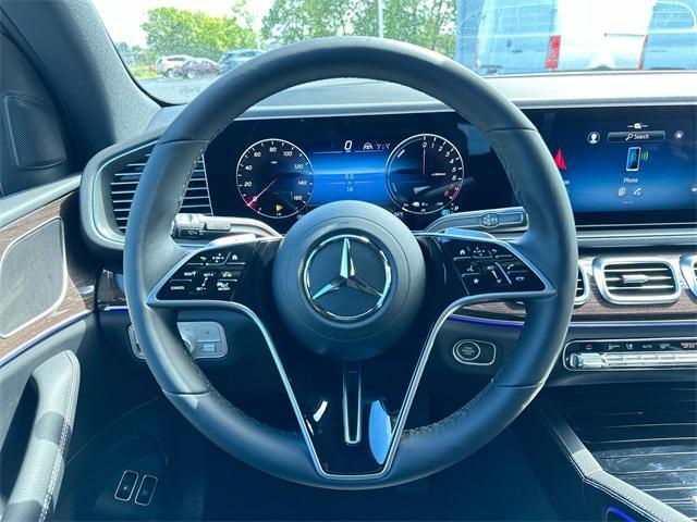 new 2025 Mercedes-Benz GLE 450e car, priced at $77,940