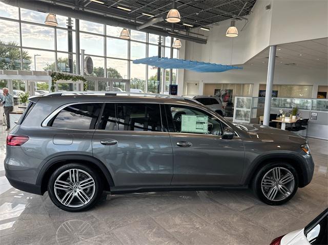 new 2024 Mercedes-Benz GLS 450 car, priced at $89,710