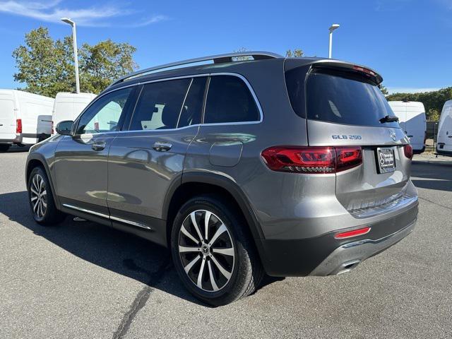 used 2022 Mercedes-Benz GLB 250 car, priced at $28,399