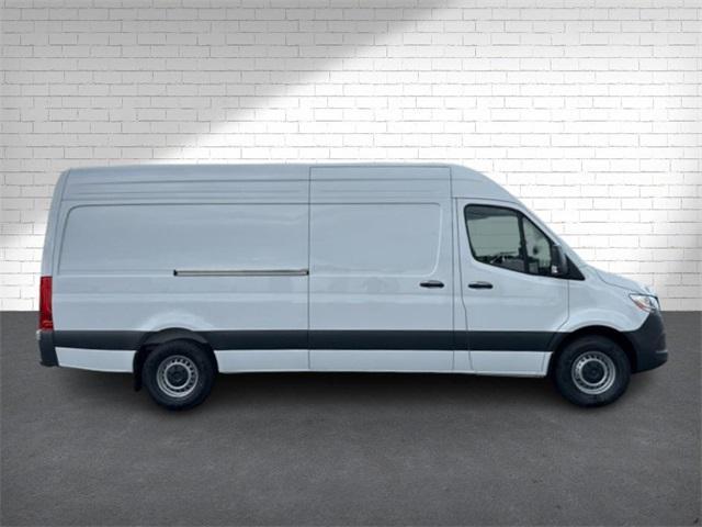 new 2025 Mercedes-Benz Sprinter 2500 car, priced at $62,046
