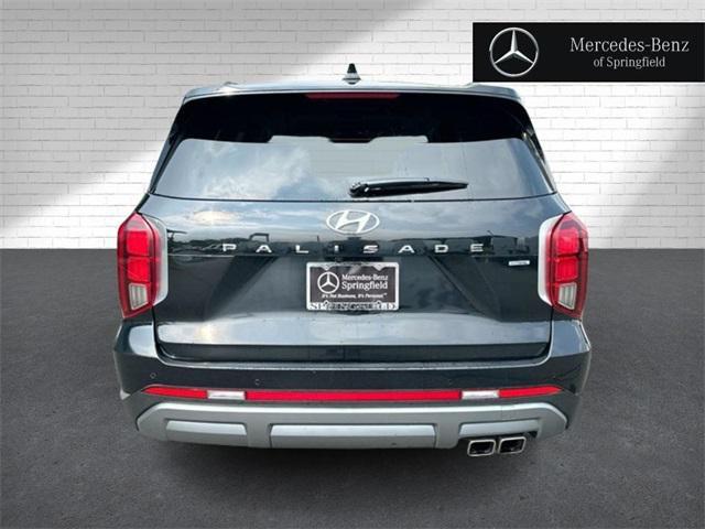 used 2024 Hyundai Palisade car, priced at $34,885