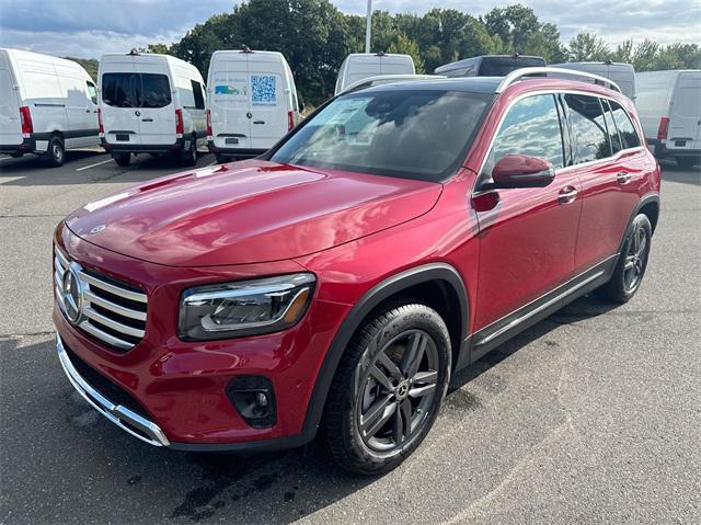 new 2024 Mercedes-Benz GLB 250 car, priced at $54,395