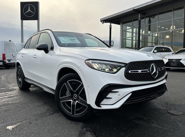 new 2026 Mercedes-Benz GLC 300 car, priced at $58,650