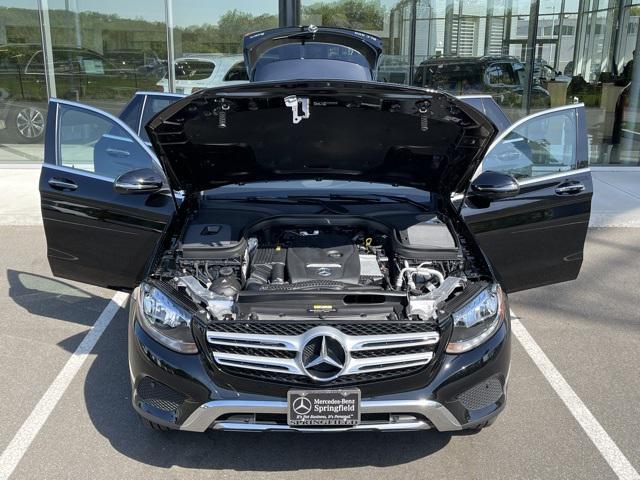 used 2018 Mercedes-Benz GLC 300 car