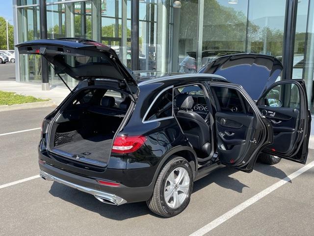 used 2018 Mercedes-Benz GLC 300 car