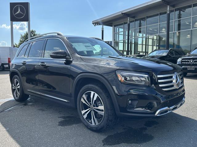 new 2025 Mercedes-Benz GLB 250 car, priced at $51,590
