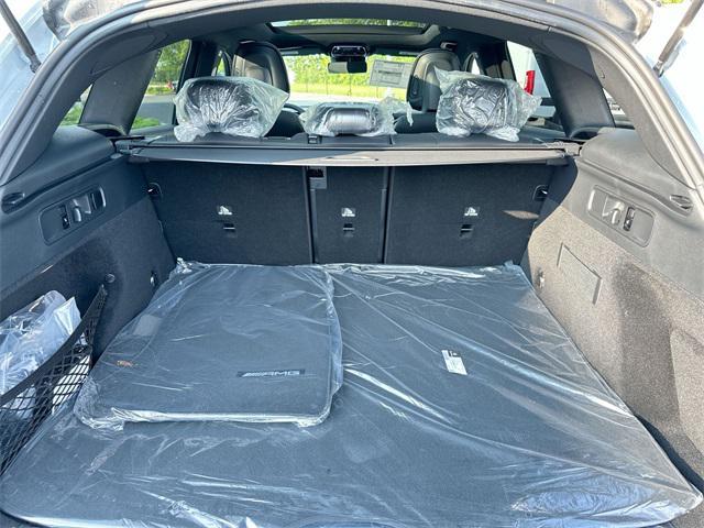 new 2025 Mercedes-Benz GLC 300 car, priced at $61,530