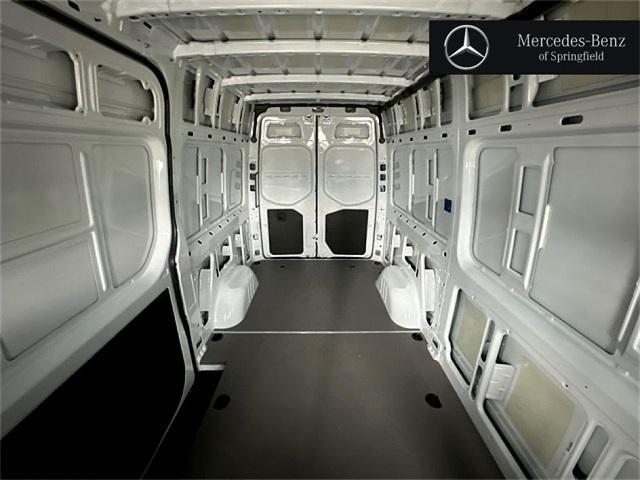 new 2025 Mercedes-Benz Sprinter 2500 car, priced at $59,700