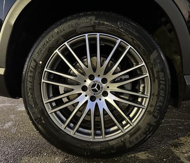 new 2026 Mercedes-Benz GLC 300 car, priced at $57,350