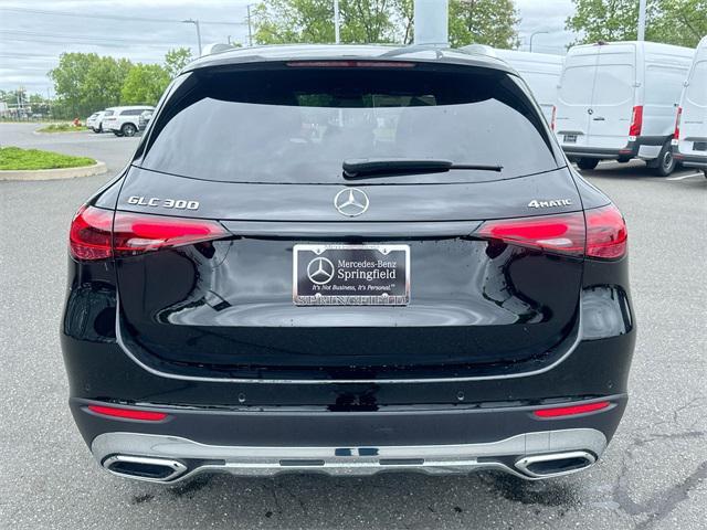 new 2025 Mercedes-Benz GLC 300 car, priced at $56,550