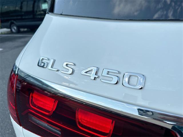 new 2025 Mercedes-Benz GLS 450 car, priced at $91,775