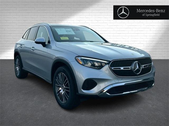 new 2025 Mercedes-Benz GLC 300 car, priced at $56,175