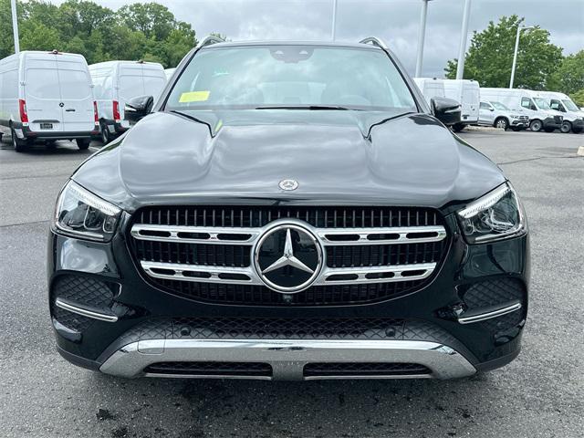 new 2025 Mercedes-Benz GLE 450e car, priced at $77,340