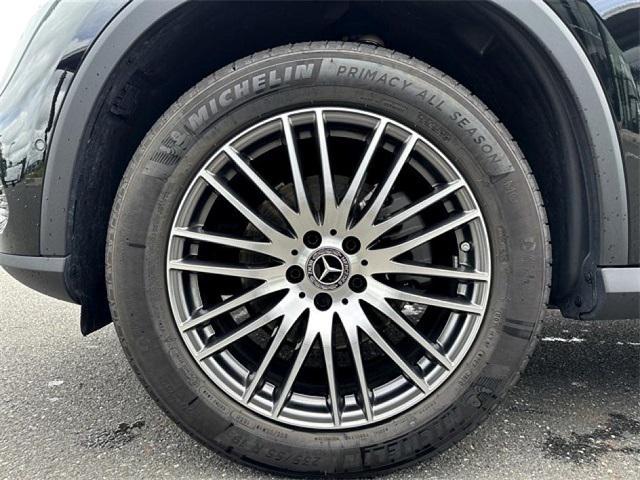 used 2025 Mercedes-Benz GLC 300 car, priced at $48,678