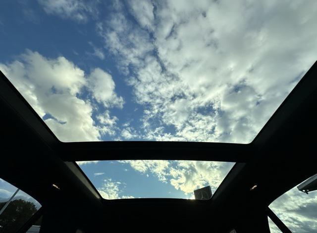 used 2022 Mercedes-Benz GLE 350 car, priced at $45,586