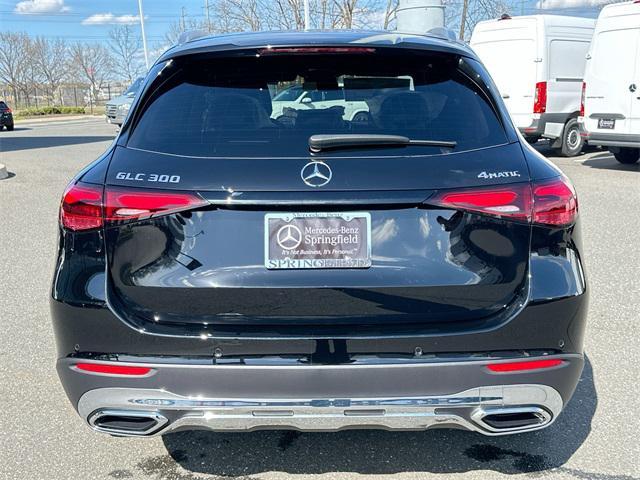 new 2025 Mercedes-Benz GLC 300 car, priced at $54,150