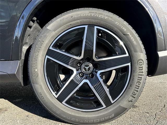new 2025 Mercedes-Benz GLC 350e car, priced at $70,490