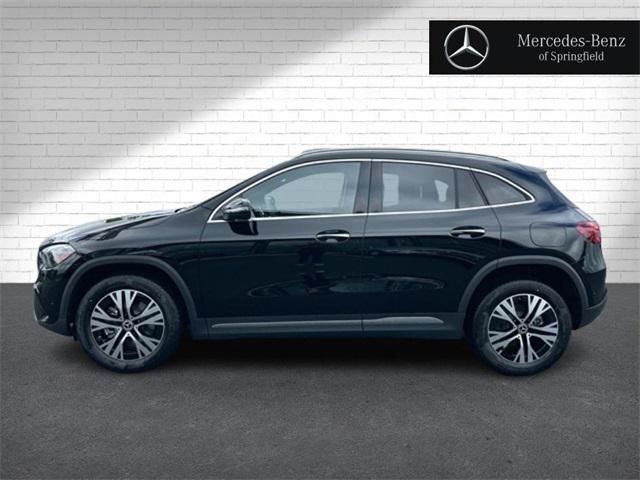 new 2025 Mercedes-Benz GLA 250 car, priced at $47,295