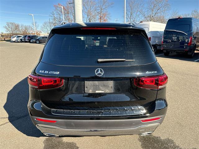 used 2020 Mercedes-Benz GLB 250 car, priced at $25,998