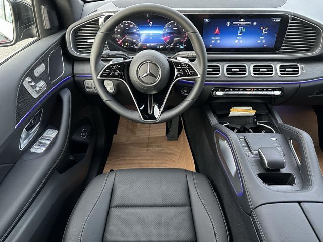 new 2025 Mercedes-Benz GLE 450 car, priced at $73,965