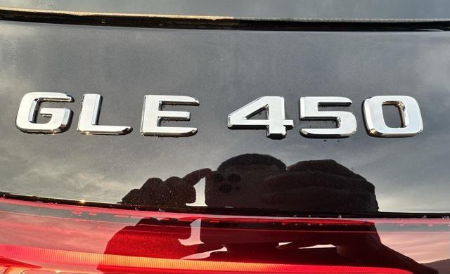 new 2025 Mercedes-Benz GLE 450 car, priced at $73,965