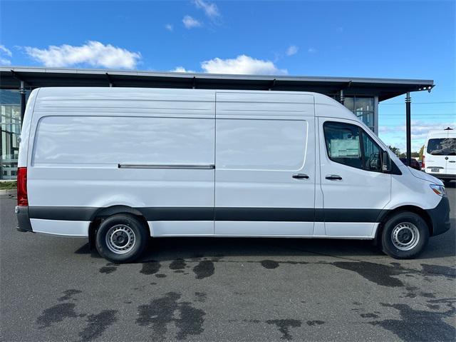 new 2025 Mercedes-Benz Sprinter 2500 car, priced at $62,258