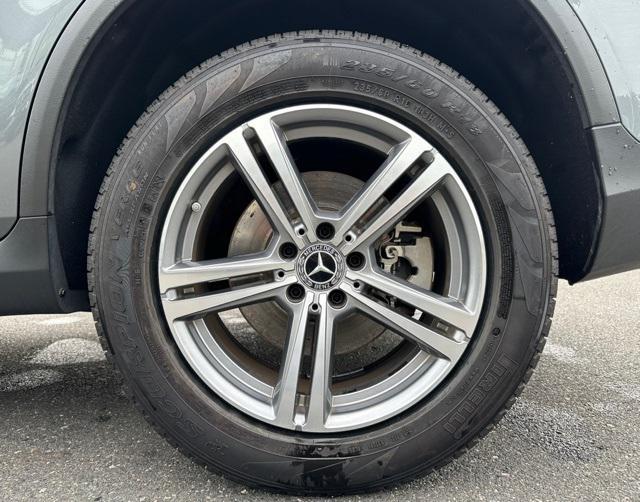used 2022 Mercedes-Benz GLC 300 car, priced at $34,464