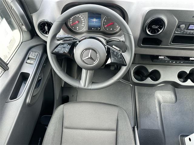 new 2025 Mercedes-Benz Sprinter 2500 car, priced at $59,098