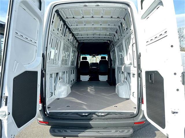 new 2025 Mercedes-Benz Sprinter 2500 car, priced at $64,072