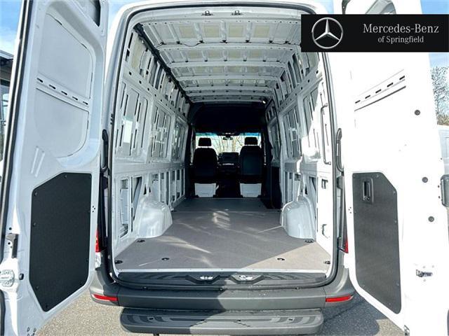 new 2025 Mercedes-Benz Sprinter 2500 car, priced at $64,072