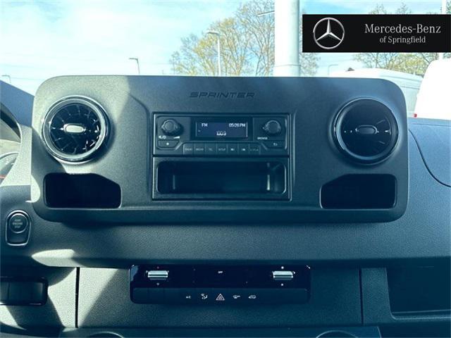 new 2025 Mercedes-Benz Sprinter 2500 car, priced at $64,072
