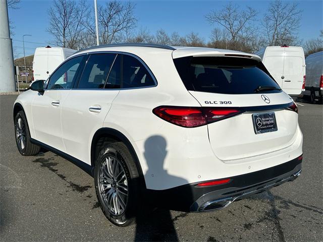 new 2025 Mercedes-Benz GLC 300 car, priced at $54,750