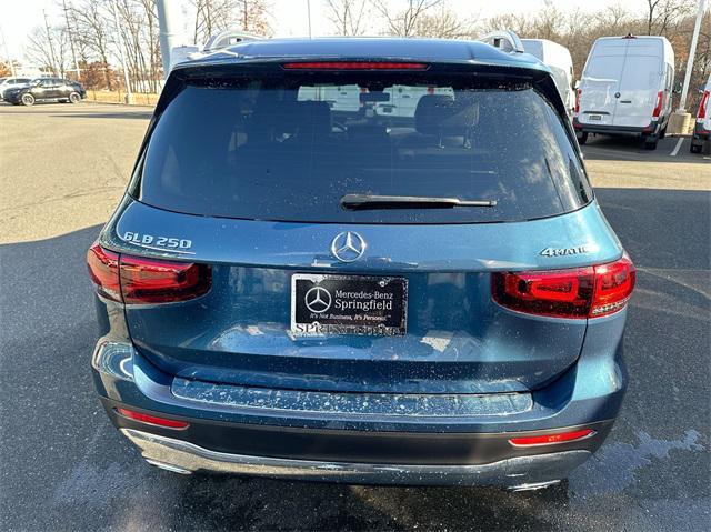 used 2021 Mercedes-Benz GLB 250 car, priced at $28,698