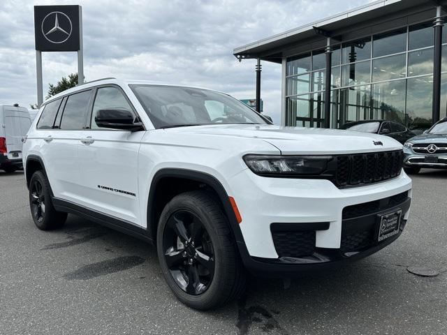 used 2023 Jeep Grand Cherokee L car, priced at $27,794