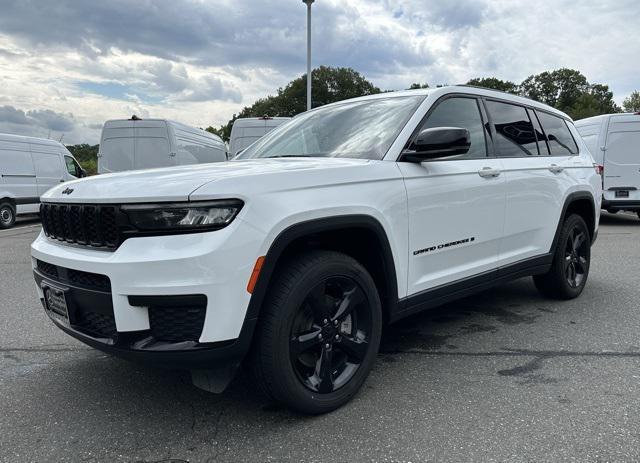 used 2023 Jeep Grand Cherokee L car, priced at $27,794