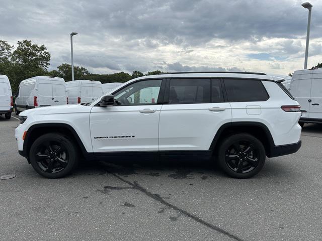 used 2023 Jeep Grand Cherokee L car, priced at $27,794