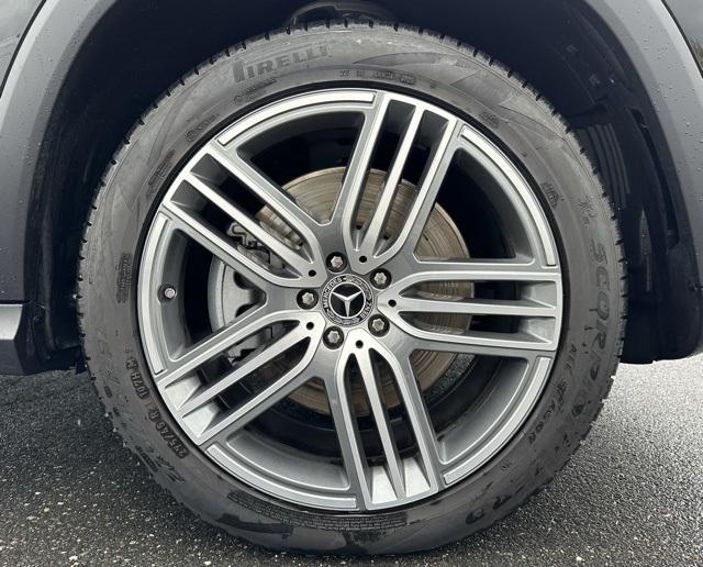 used 2025 Mercedes-Benz GLS 450 car, priced at $79,990